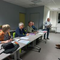 Michel M. expose son stock et prix des vêtements cyclos pour 2023